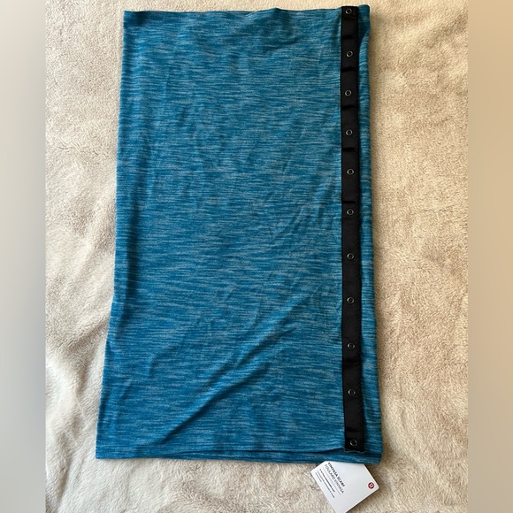 NWT Lululemon Vinyasa Scarf Heathered Tofino Teal Blue Rulu - Picture 11 of 11